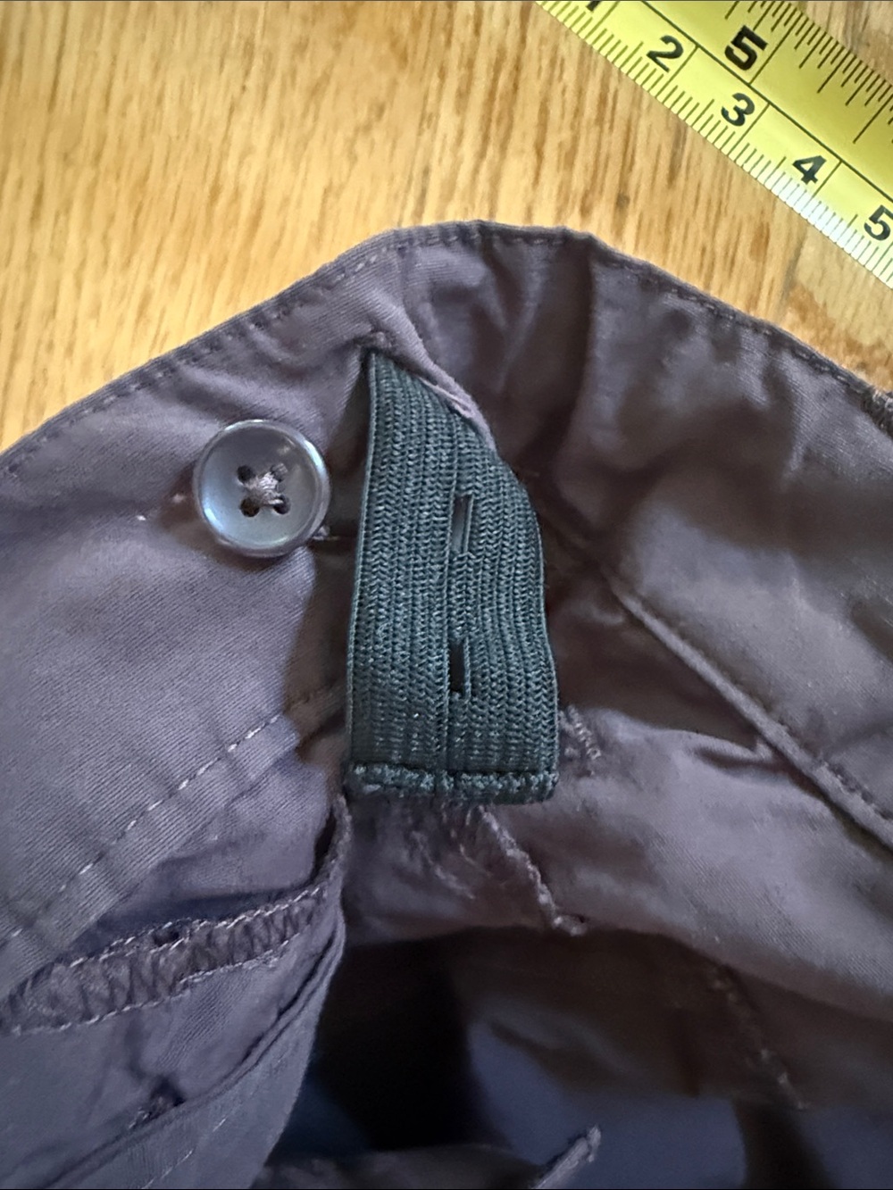 ALO Yoga Eggplant Purple Women's Cargo Track Pants - Picture 2 of 4